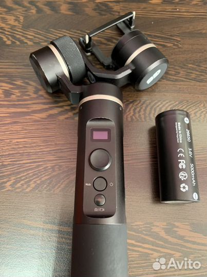 Трехосевой стабилизатор для экшен камеры Feiy Tech