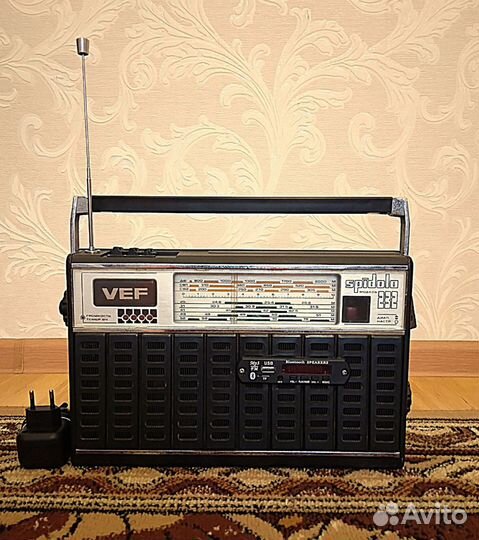 Радиоприёмник VEF Спидола-232 FM USB Bluetooth