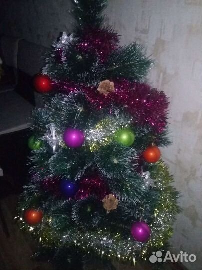 Елка искусственная