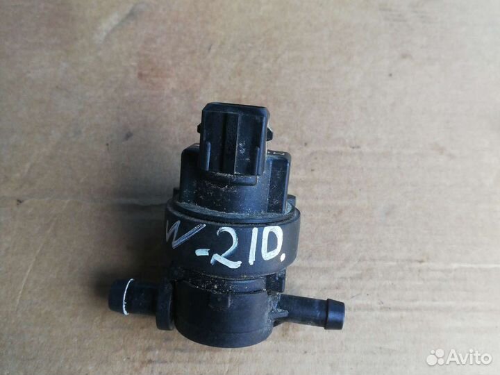 Клапан абсорбера Мерседес W210