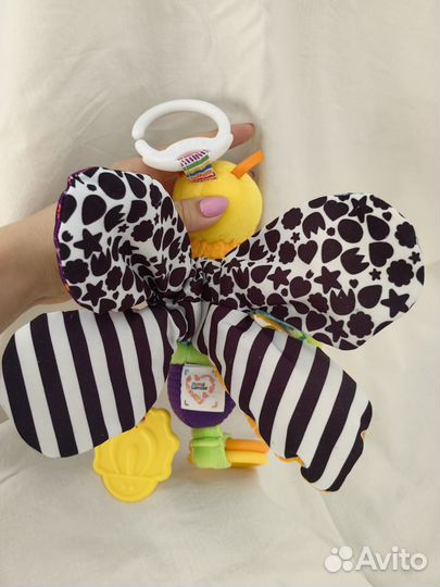 Игрушка lamaze светлячок