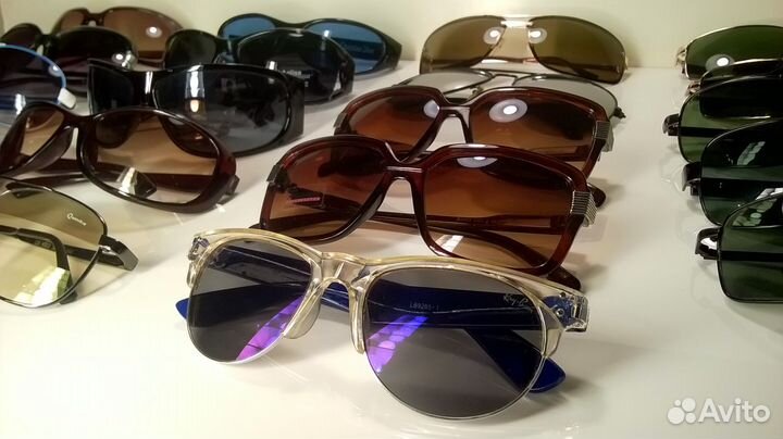 Солнцезащитные очки Новые Много
