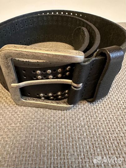 Мужской кожаный ремень черный для джинсов