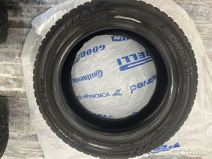 Yokohama Ice Guard Stud IG55 215/55 R17