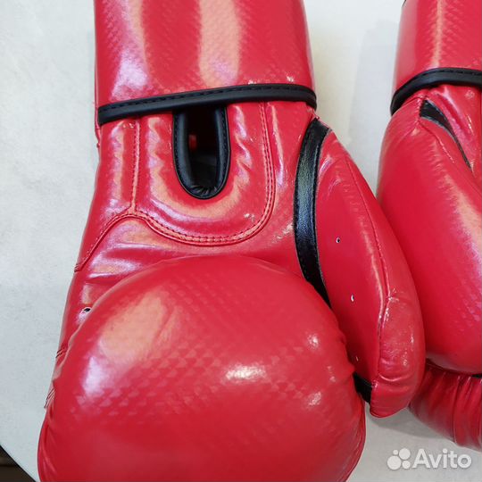 Перчатки Khan