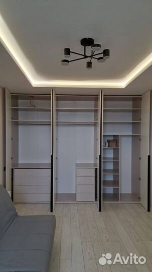 Шкаф распашной под заказ