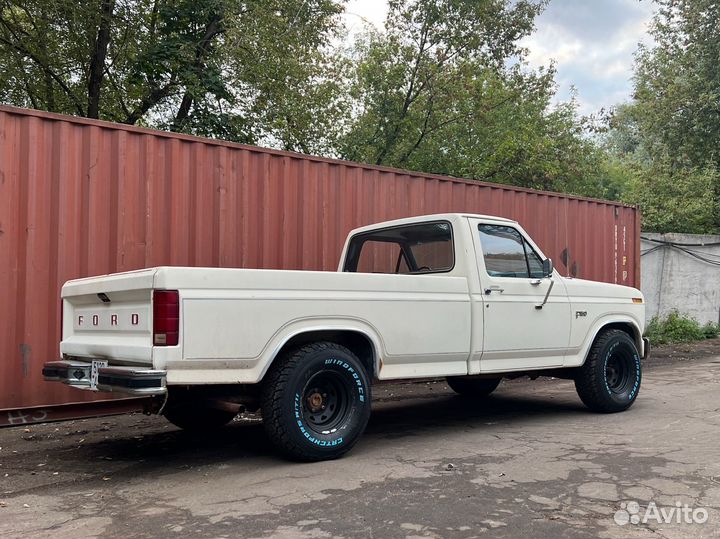 Ford F-150 5.8 МТ, 1983, 23 000 км