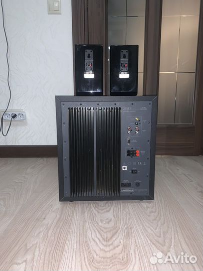 Tрифоник Edifier s730 2.1