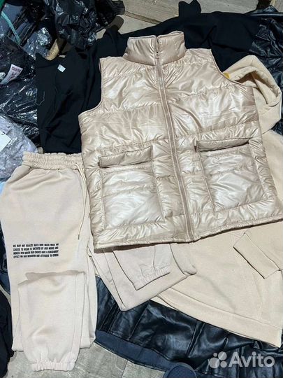 Спортивный костюм тройка женский