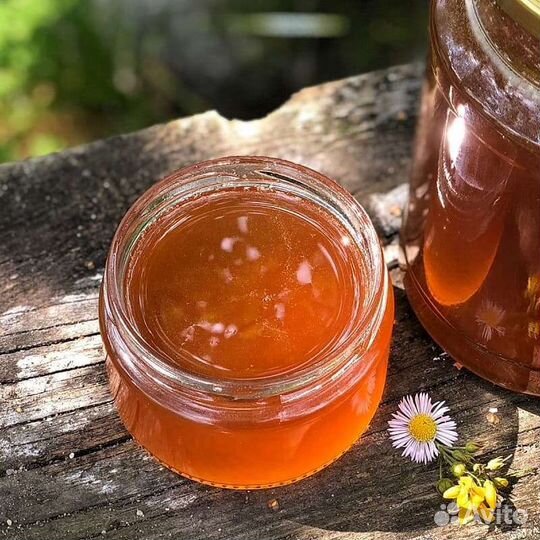 Мед липовый с цветком
