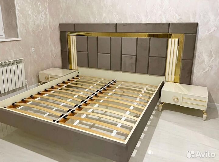 Спальный гарнитур Тиффани