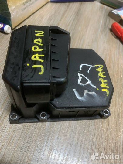 Блок ABS BMW 7 E65/E66/E67 рест. 2006 6771233