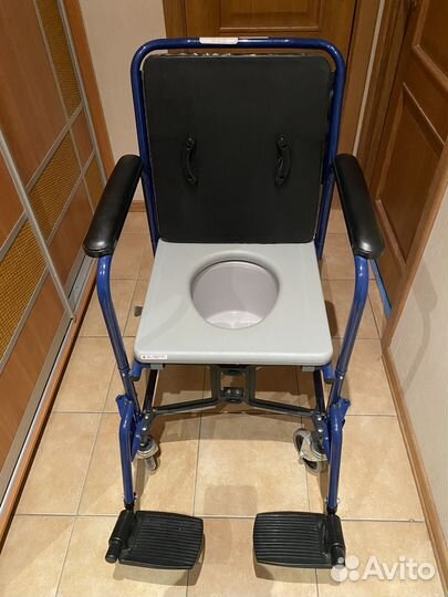 Санитарное кресло туалет