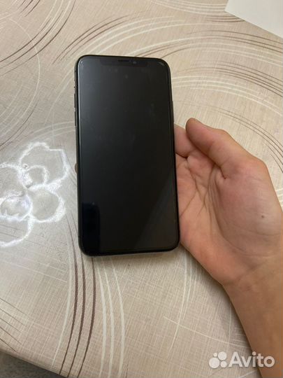 iPhone X, 256 ГБ
