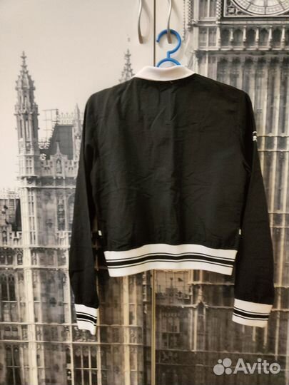 Спортивный костюм женский