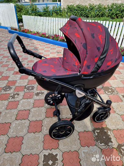 Прогулочная коляска 3 в 1 бу