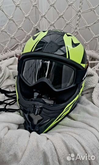 Шлем для мотокросса