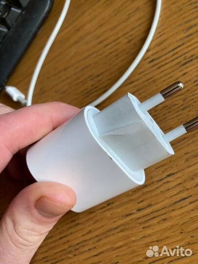 Быстрая зарядка для iPhone 20w