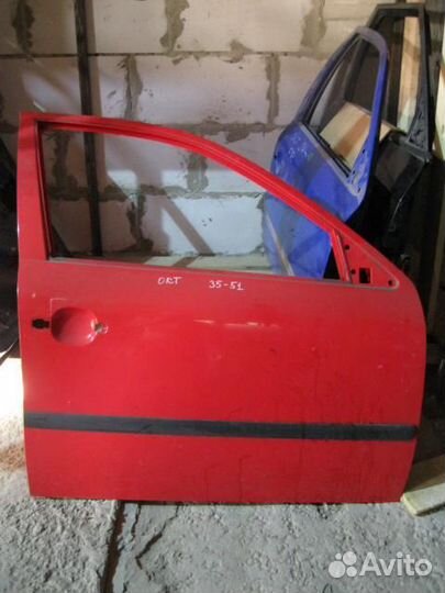 Дверь передняя правая от Skoda Octavia (A4 1U) 2