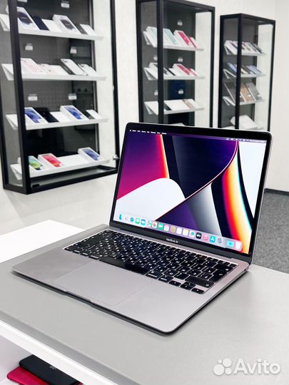 MacBook Air 13 2020 i5 8 gb / 500 gb рассрочка