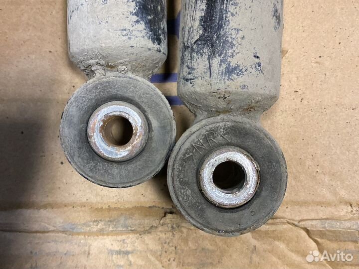 Амортизаторы Мазда сх-7 задние