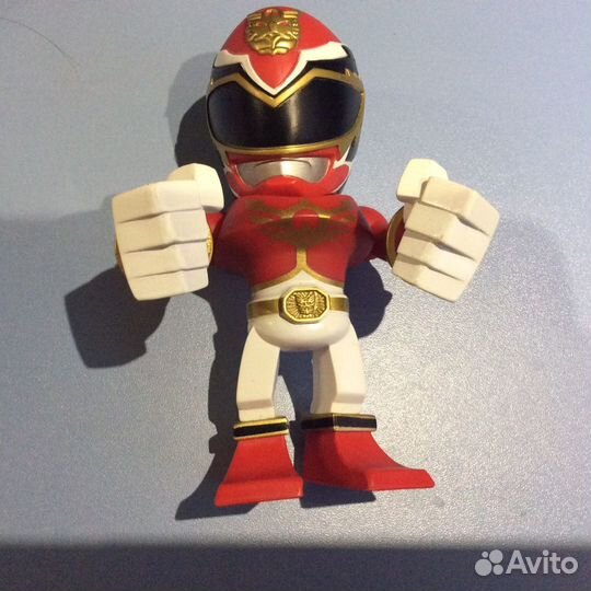 Игровые роботы новые « Могучие Рейнджеры»