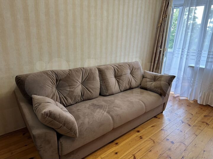 2-к. квартира, 50 м², 5/9 эт.