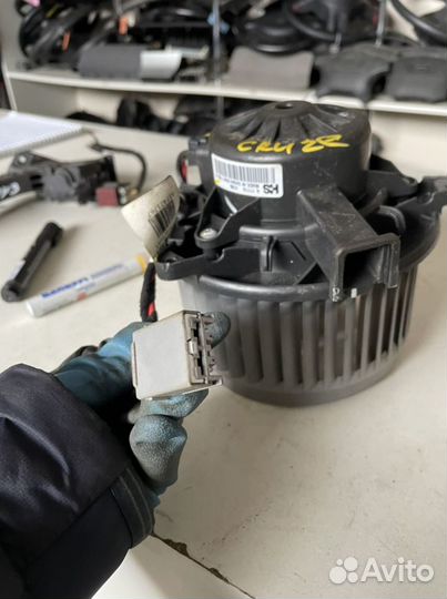 Моторчик отопителя Chevrolet Cruze 2009-2015