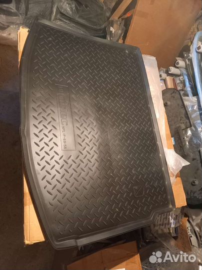 Коврик багажника renault megane 3