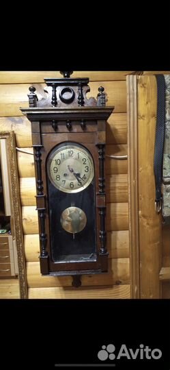 Старинные настенные часы