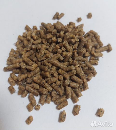 Комбикорм для бройлеров и несушек Богданович