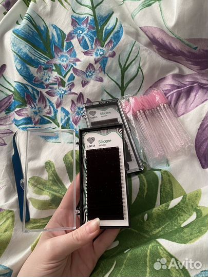 Для наращивания ресниц