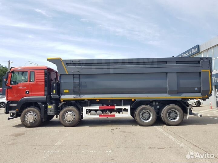 SITRAK C7H 8x4, 2023