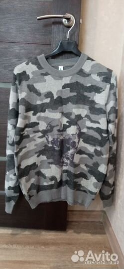 Джемпер для мальчика Акула