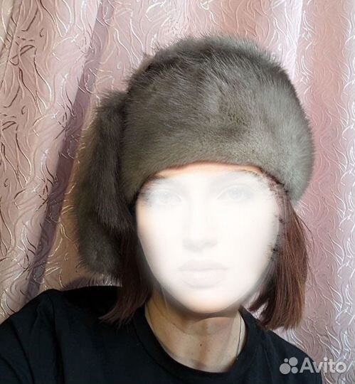 Женская норковая шапка с хвостиками