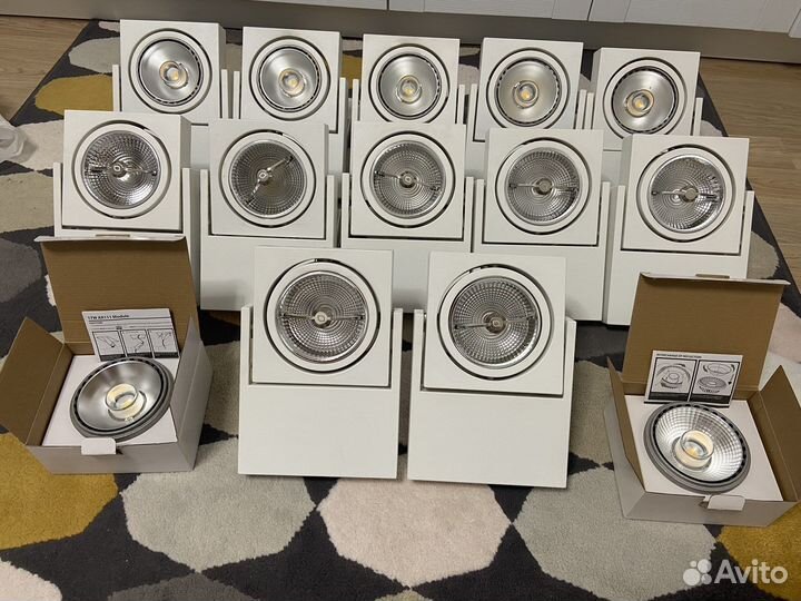 Светильник светодиодный трековый с лампой