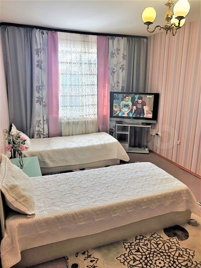 1-к. квартира, 45 м², 1/3 эт.