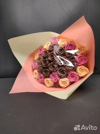 Шоколадные Розы - 29 шт в Букете