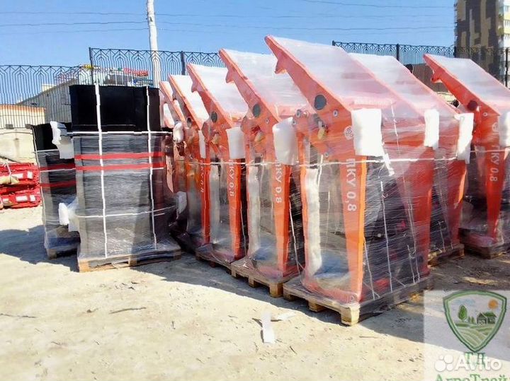 Погрузчик пку0,8- 1т