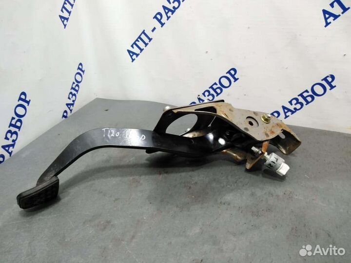 Королла е120 Педальный узел (Авторазбор Атп)