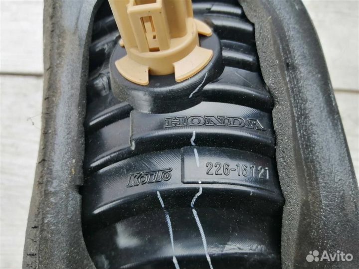 Фонарь левый в крышку багажника Хонда Цивик 8