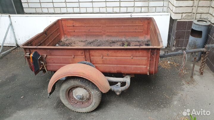 Прицеп на легковой автомобиль