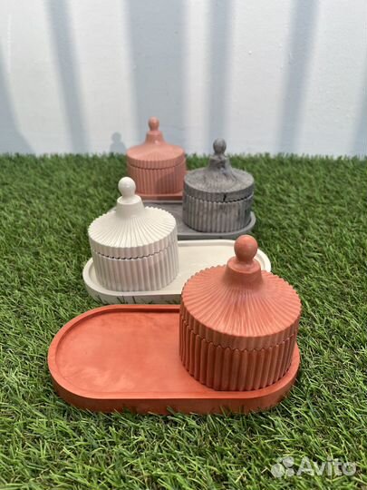 Набор шкатулки и подноса из гипса