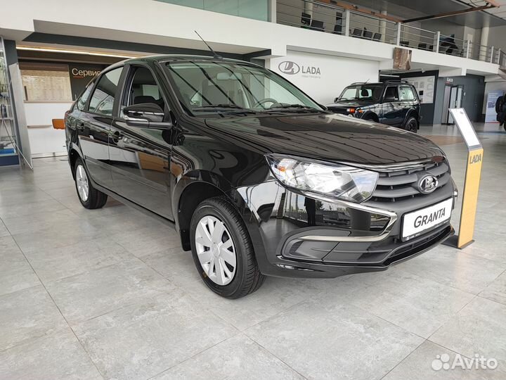 LADA Granta 1.6 МТ, 2023