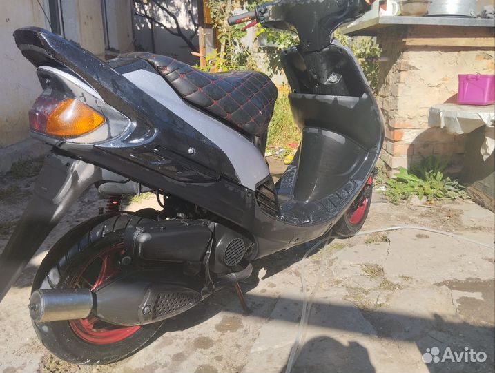 Скутер Suzuki sepia zz