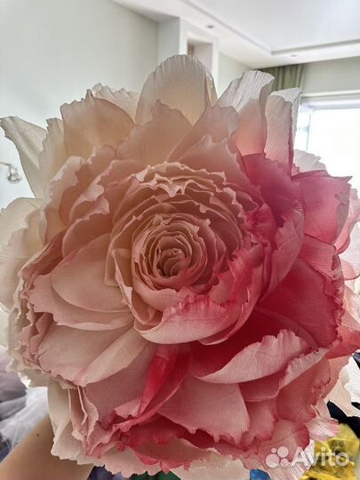 Цветы из гофрированной бумаги