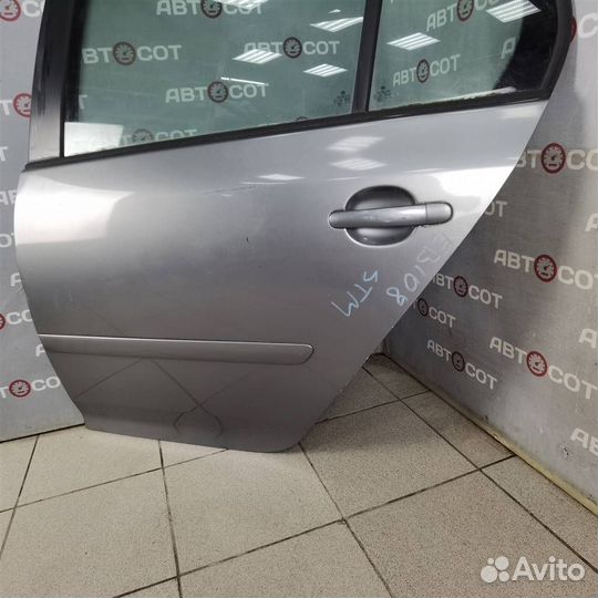 Дверь задняя левая VW Golf V 2003-2009
