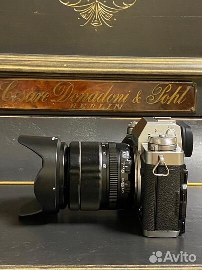 Фотоаппарат fujifilm XT3+объектив+вспышка