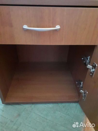 Тумба выкатная