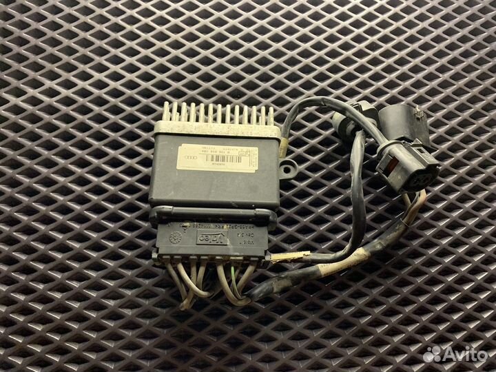 Блок управления вентилятором 8K0959501G